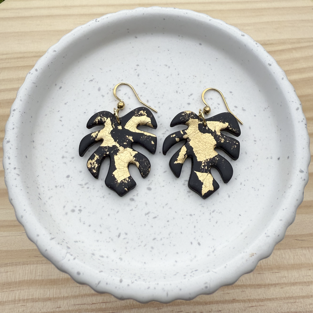 Black & gold monstera