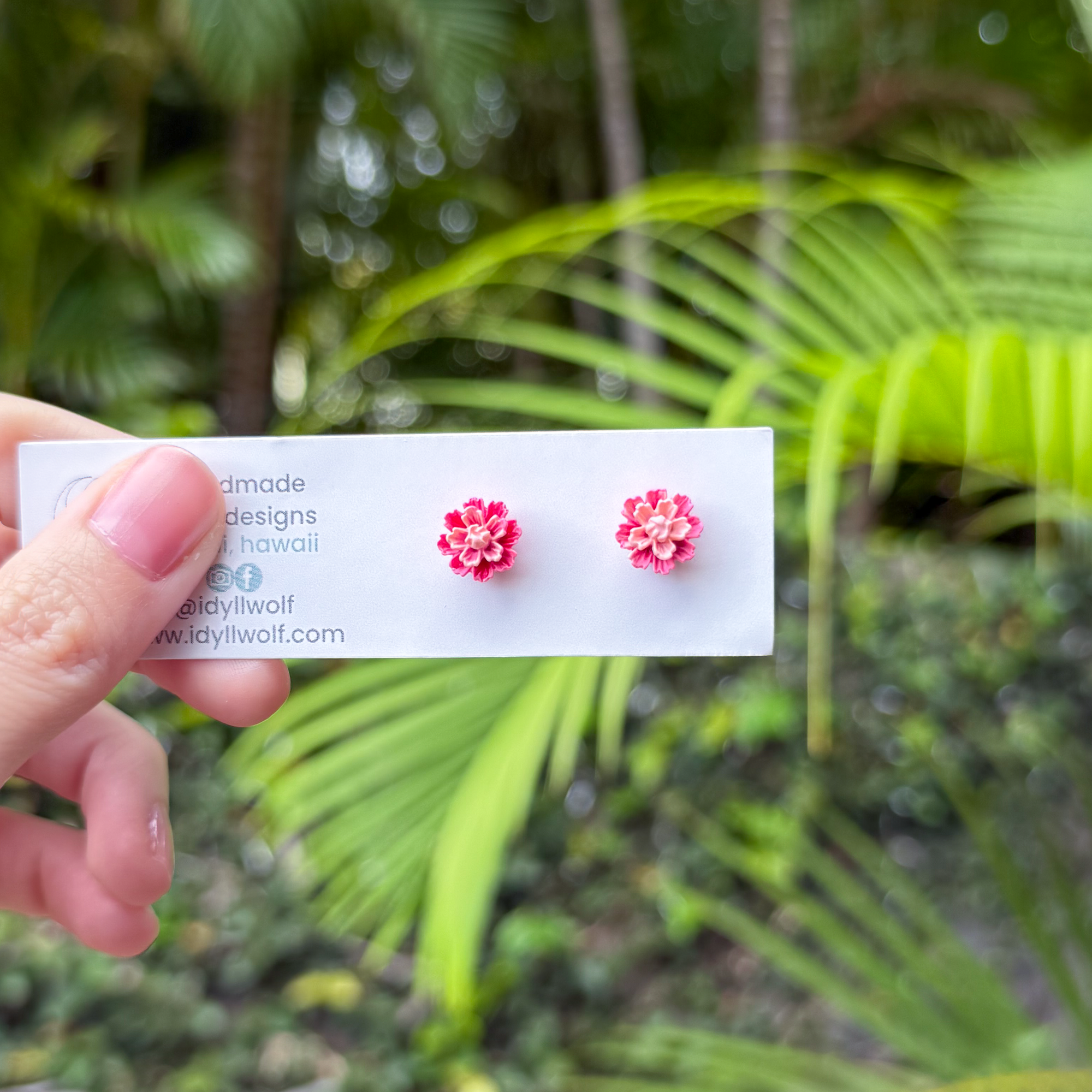 Pink ombré peony studs