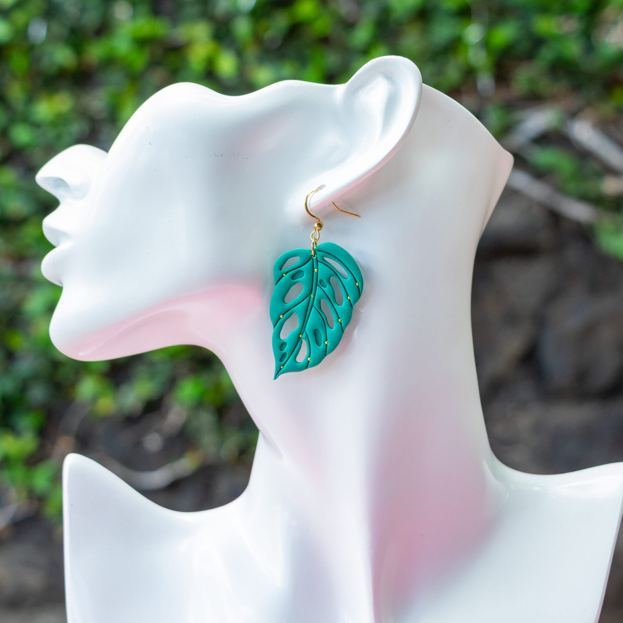 Embellished tropical leaves, green