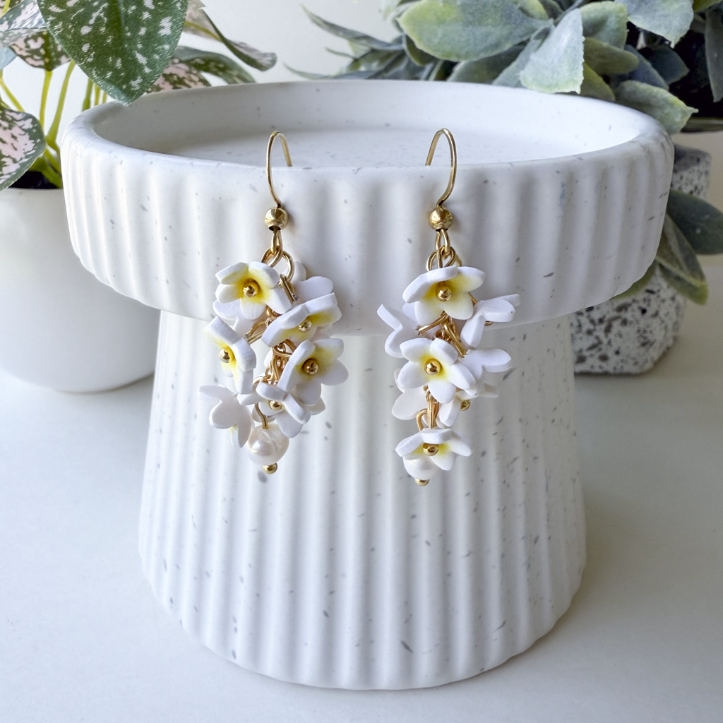 Plumeria pearls, white and yellow