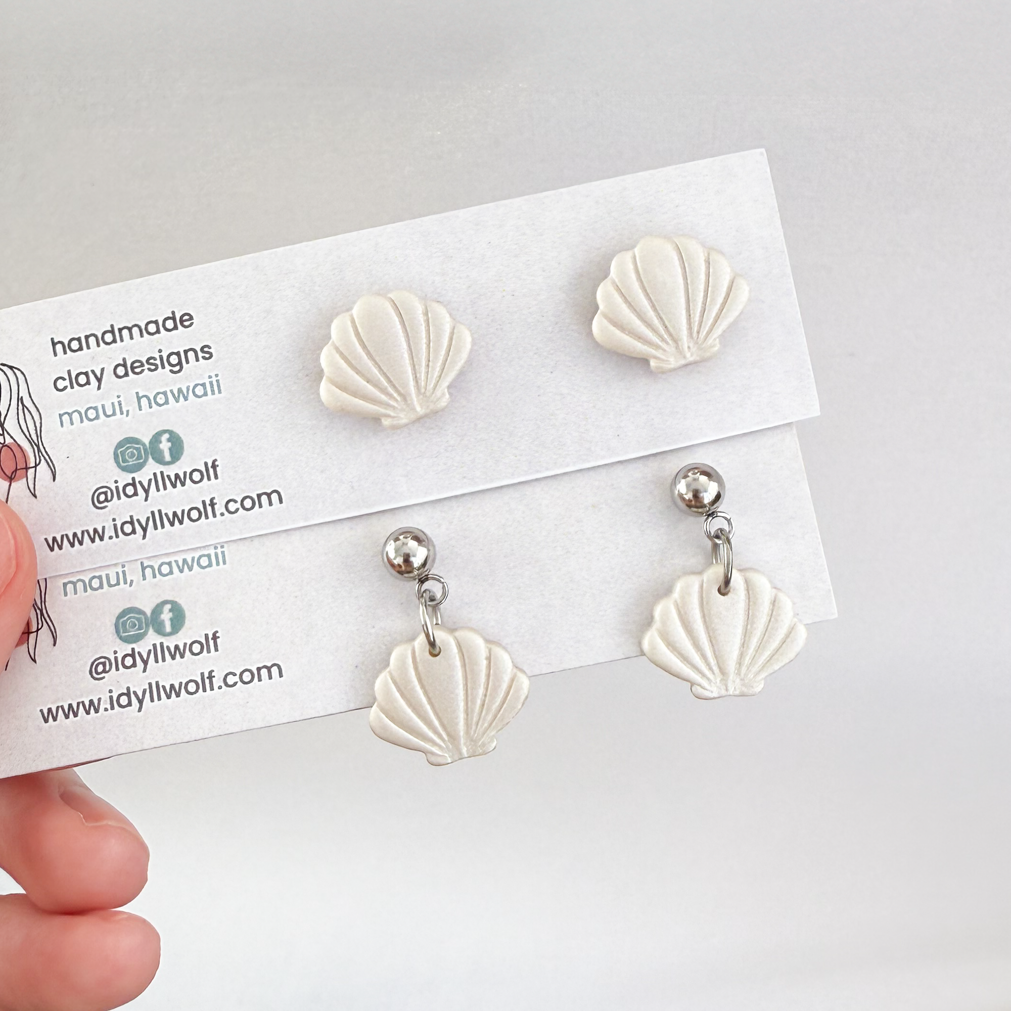 Pearlescent mini shells